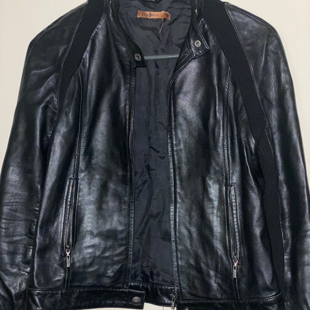 Butter soft real leather Sz small